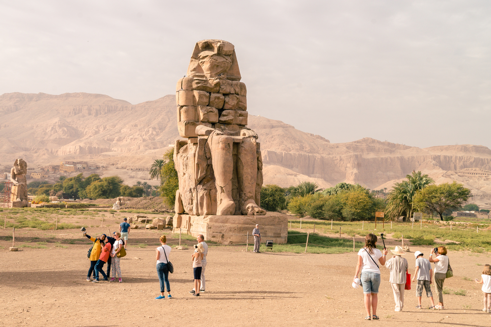 Luxor,,Egypt,-,November,29,,2016:,Ancient,Colossi,Of,Memnon